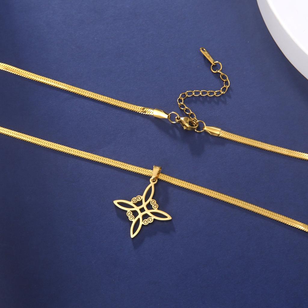 Teamer Stainless Steel Irish Witch Knot Celtics Knot Pendant Necklace Women Men Snake Chain Necklace Amulet Jewelry Wholesale