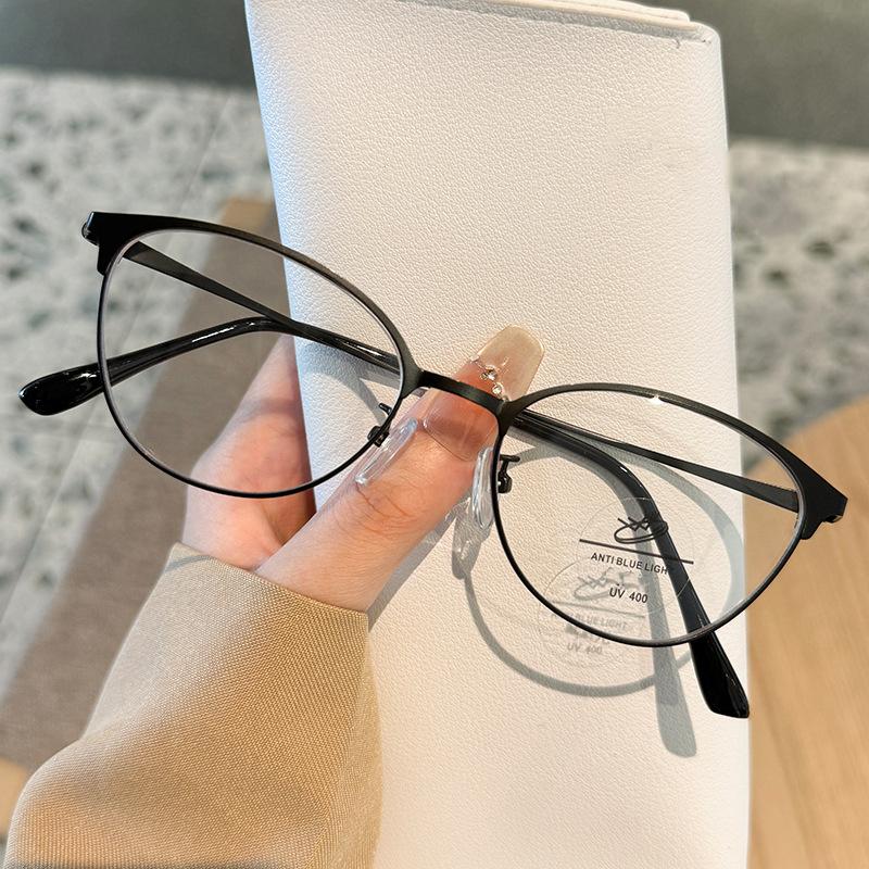 

Ultra-light Half-frame Glasses For Women Myopia Can Be Matched With A Small-frame Small Face Eye Lens Frame 9015 чёрный