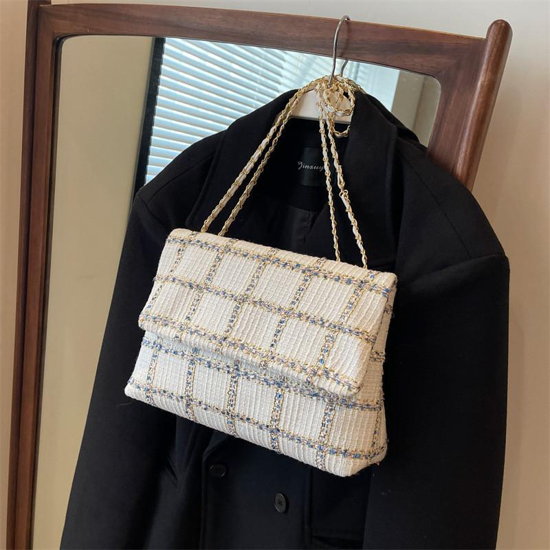 Chic Plaid Chain Shoulder Bag For Women Trendy Commuting Underarm Bag