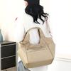 Large capacity tote bag women's fashion commuter shoulder bag casual versatile anti-splashing messenger bag