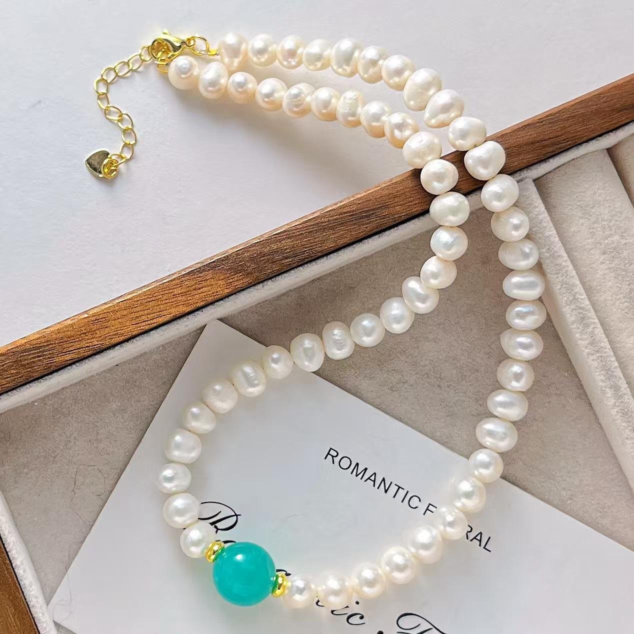 

Vintage Natural Tianhe Stone Freshwater Pearl Collarbone Chain Necklace