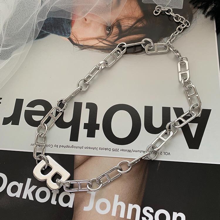 Exaggerated Personality B Letter Necklace Female Trend Metal Wind Collarbone Chain Thick Sweater Chain Hip Hop Style Accessories