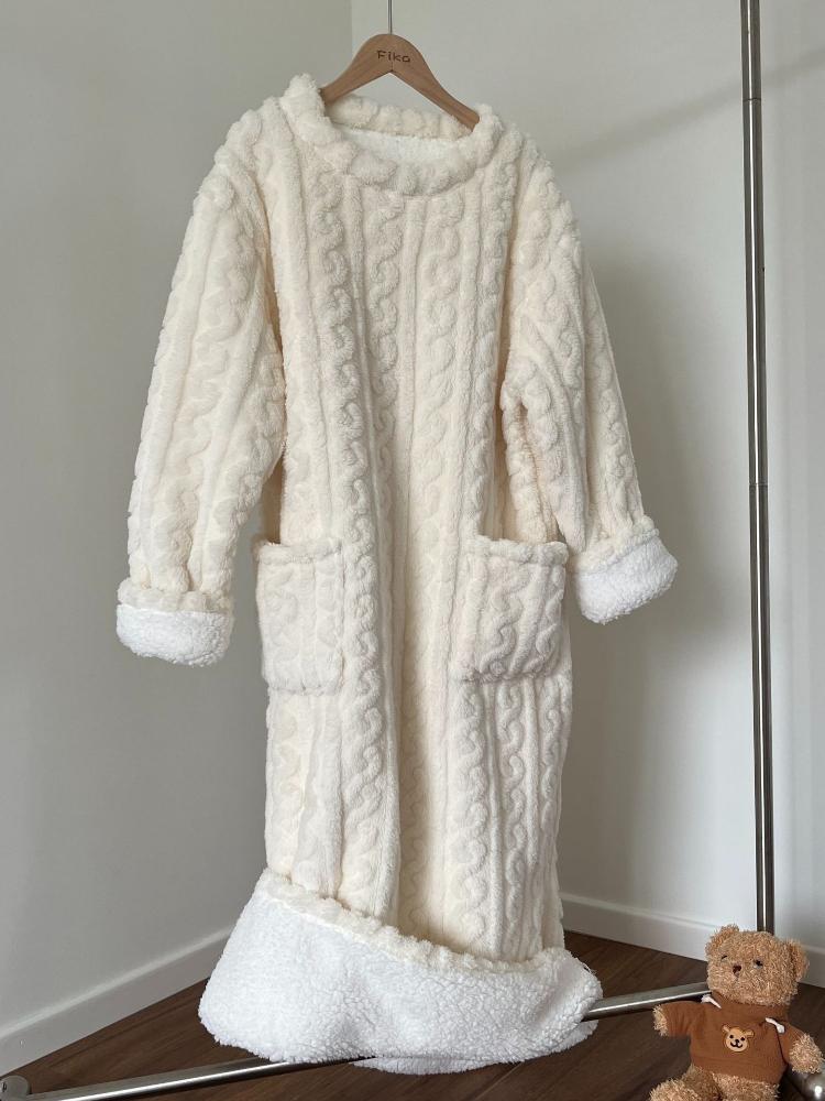 

Супер Утолщенные и Флисовые Коралловые Флисовые Жаккардовые Халаты Ходячие Большие Одеяла, Зимняя Пижама, Теплая Домашняя Одежда и Ночные Сорочки M белый