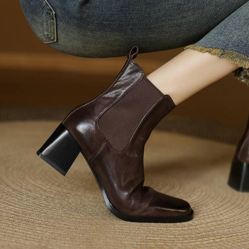 Autumn and Winter Leather Square Head Versatile Martin Boots Medium Heel Large Size Women's Boots Sleeve Cowhide Comfortable Rubber Sole Low Boots