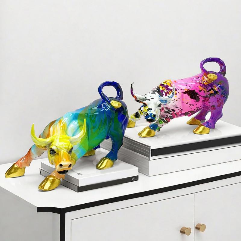 Wall Street Bull Ornament Charging Bull Animal Figurine Art Resin Charging Bull Figure Stylish Bull Figurine Workplace Decor for