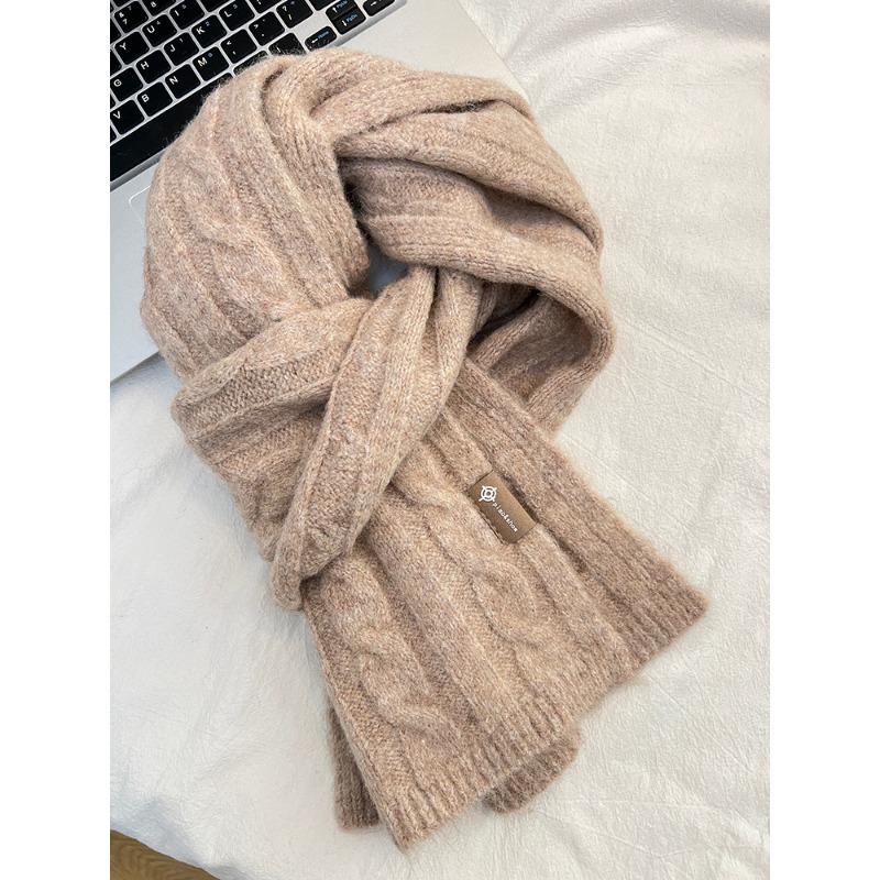 Whitening Avocado Green Twist Scarf for Women Korean Versatile Solid Color Wool Blend Warm Scarf Winter Couple Style