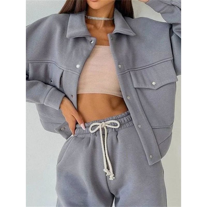 

Жакет однобортный с длинным рукавом Длинные брюки Верхняя одежда Брюки Green L