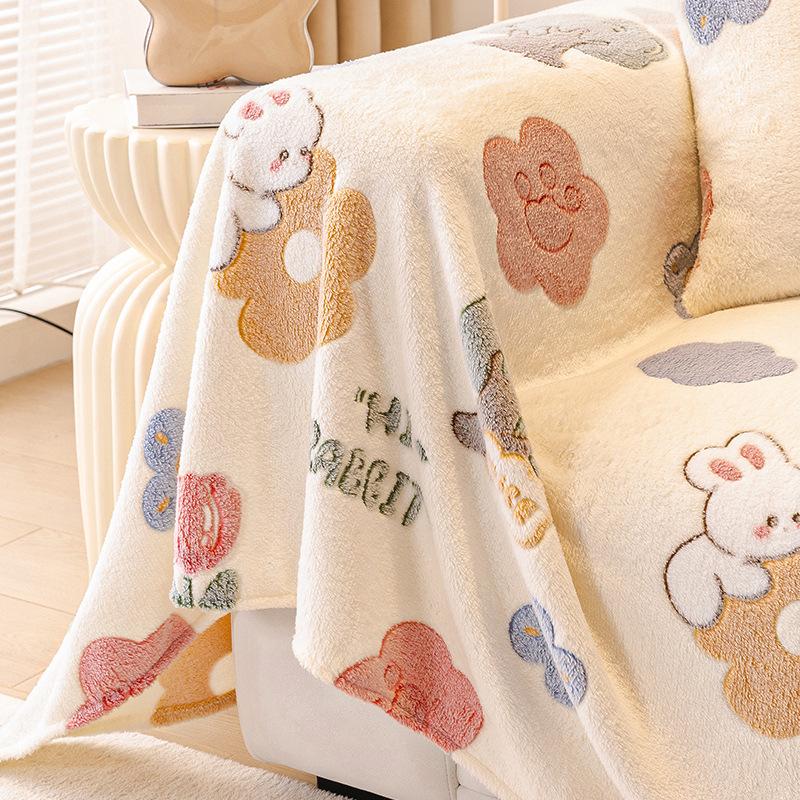 Cute Cartoon Sofa Cover Towel Autumn and Winter Thickening Milk Fiber Anti-Scratching Sofa Cushion All-Inclusive Sofa Cover Dust Cover