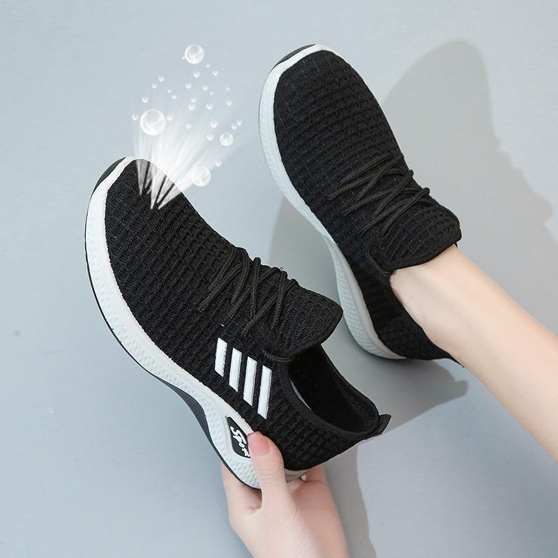 Women‘s Shoes Casual Breathable Running Low-Top Casual Cloth Lightweight White.