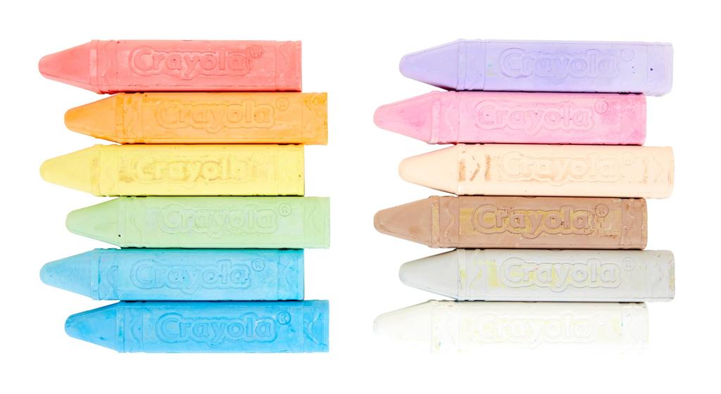 Crayola Jumbo Chalk for Outdoor 12 Authentic Water-Removable Use, Colors, 512012,