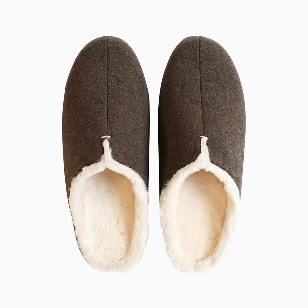 Frontier Sheep Room Sheep Fur Slippers - Brown