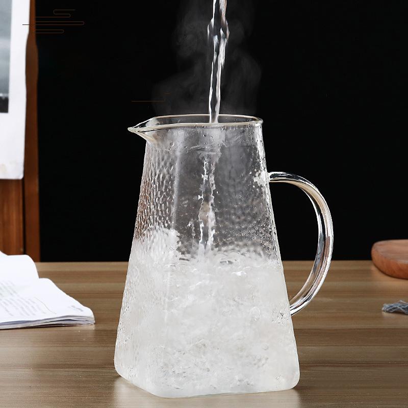 Jarra de Agua Fría de Vidrio Transparente con Patrón de Martillo Alto Borosilicato Gran Capacidad Tapa de Acero Hervidor para Secar Agua Hirviendo Jarra Cuadrada para Jugo