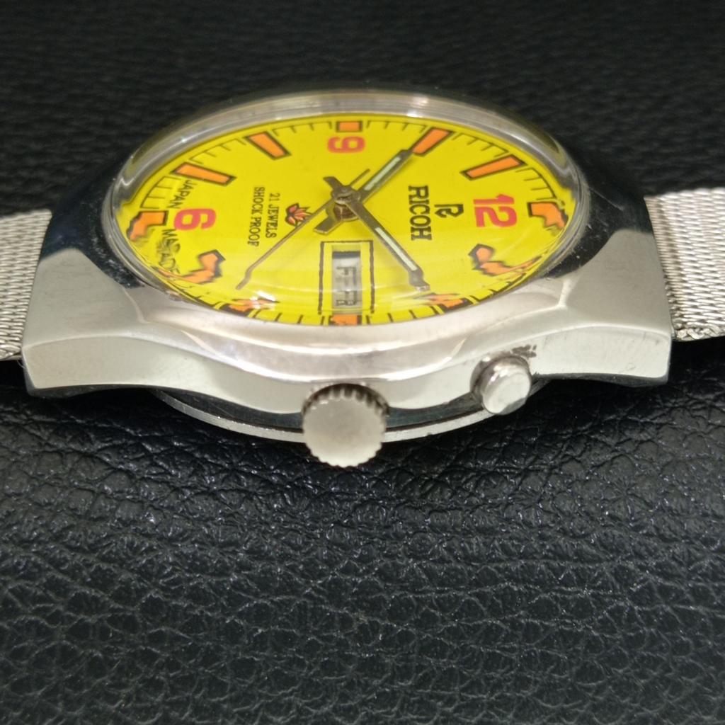 RICOH R31 AUTOMATIC VINTAGE JAPAN MENS YELLOW COLOR DIAL WATCH a707682-1