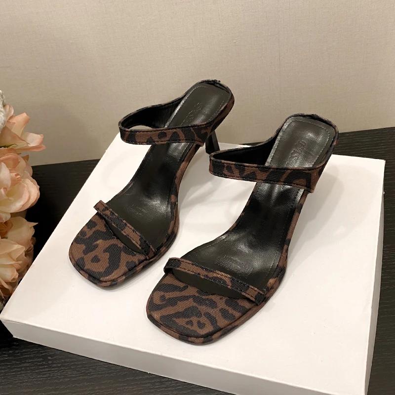 Shoes for Women 2025 New Summer Outdoor Modern Slippers Fashion Stiletto Peep Toe Square Toe High Quality Women's Slippers