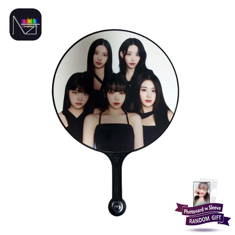 [PREORDINE] LE SSERAFIM – Picket con Immagine Uchiwa Ufficiale