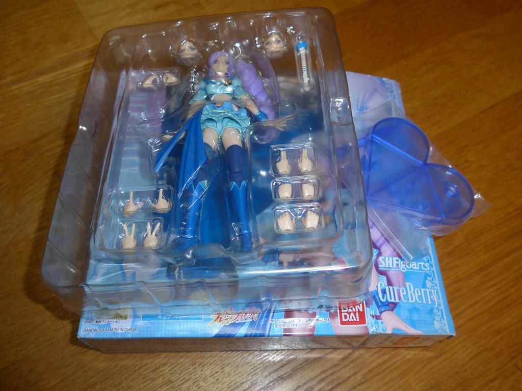 TAMASHII NATIONS S.H.Figuarts Cure Berry