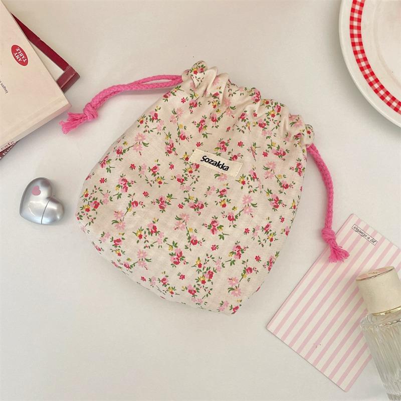 Korean floral storage bag, portable cosmetics storage bag, travel change storage bag, sundries storage and finishing bag