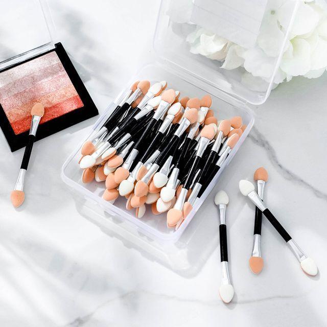 

Lactacia - Disposable Eyeshadow Applicator Flat Holder - 50 Pcs - Nude & Gray