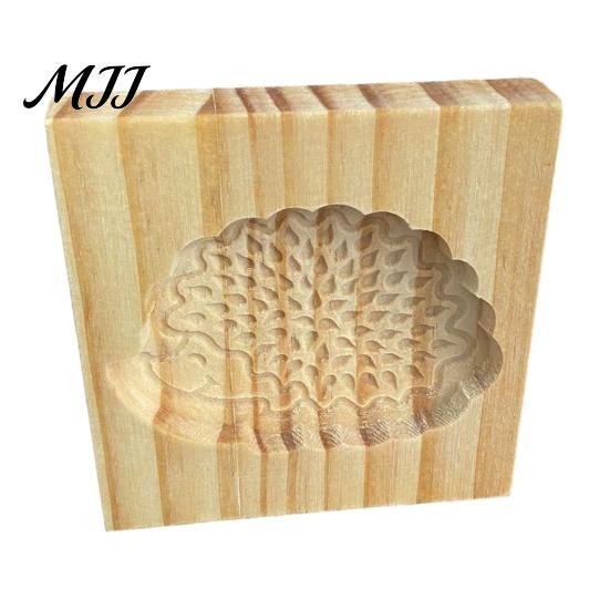 Easy Clean Dough Decorating Tools Wood Cookie Cutter Mold, Round Gingerbread Biscuit Stamp for Professional Pastry Shaping DIY Baking, Cake