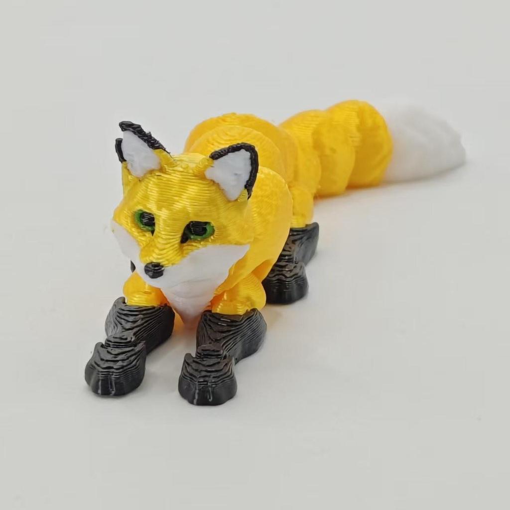 3D Printed Golden Fox Toy: Flexible and Creative Children's Ornament