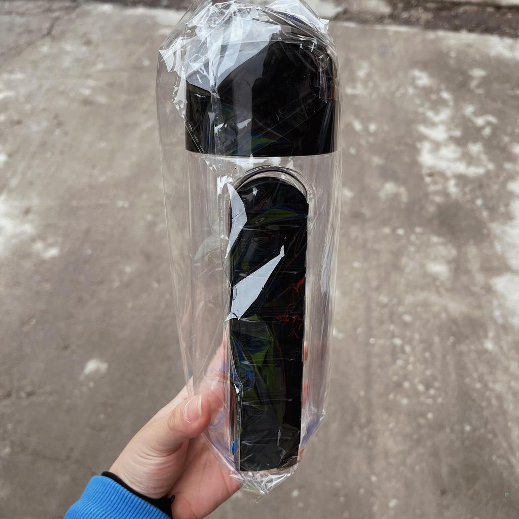 Multifunctional Water Bottle with 7-Day Pill Organizer - Portable and Convenient for Outdoors