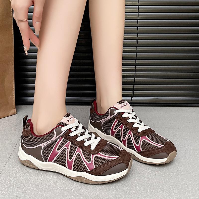 Mode Frauen Outdoor Wanderschuhe Jugend Mädchen Student Neue Wildleder Leder Retro Trainingsschuhe Frau Flache Beiläufige Trainer Schuhe