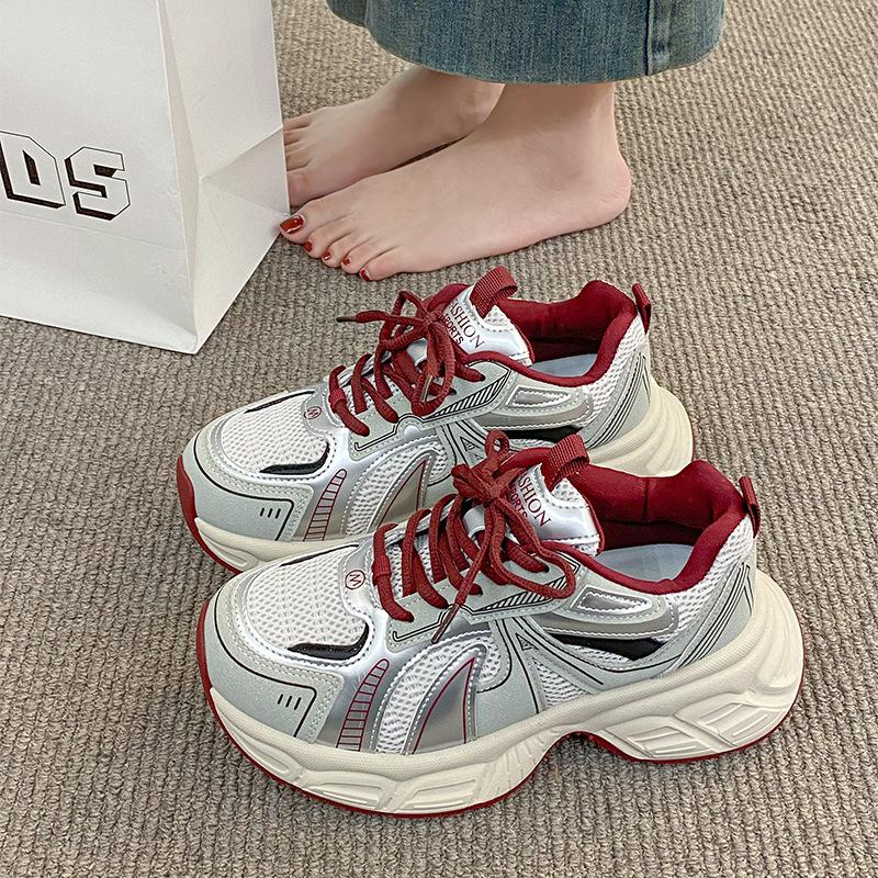 2025 New Dad Shoes Women's Spring and Autumn Super Fire Women's Shoes Popular Versatile Thick-soled Heightening Casual Sports Shoes