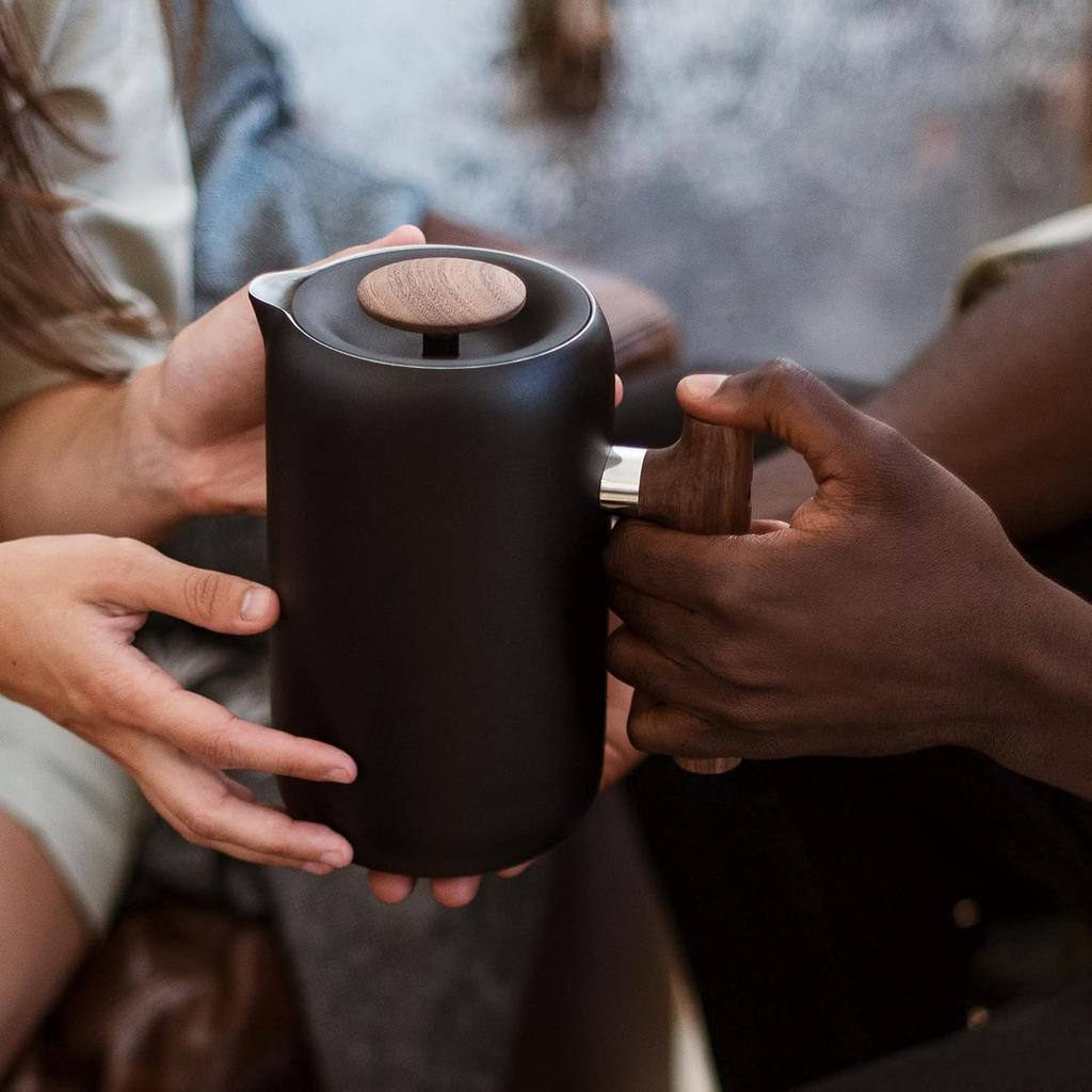 [Official Manufacturer] Fellow Clara French Press Coffee Maker, Pot, and Pitcher [Official Japanese Product] (Black + Walnut)