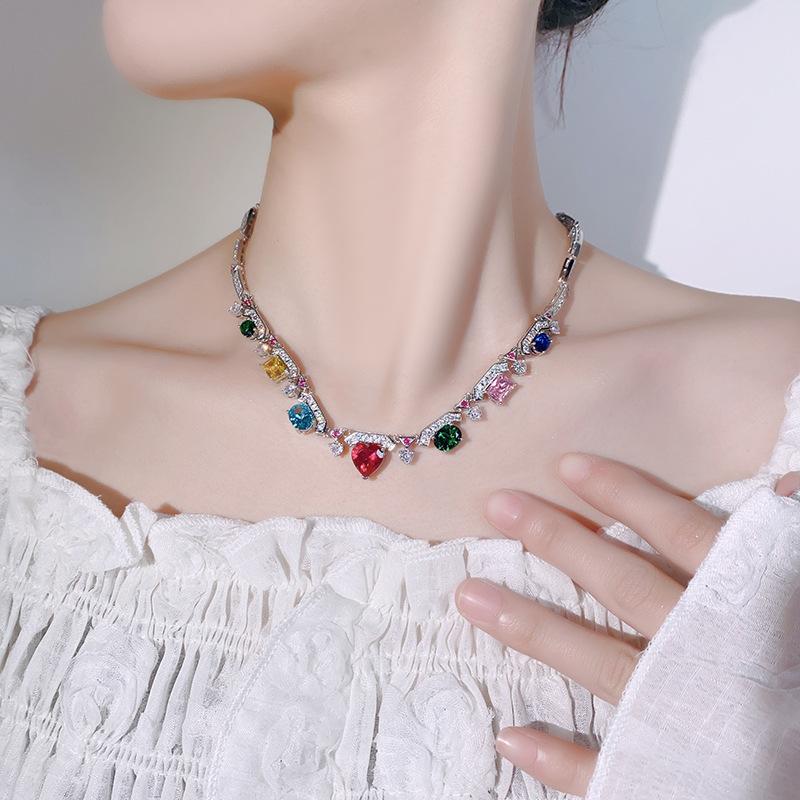 New Jewelry Necklace Light Luxury Inlaid With Geometric Colored Zircon Collarbone Chain Dopamine High-end Niche Women