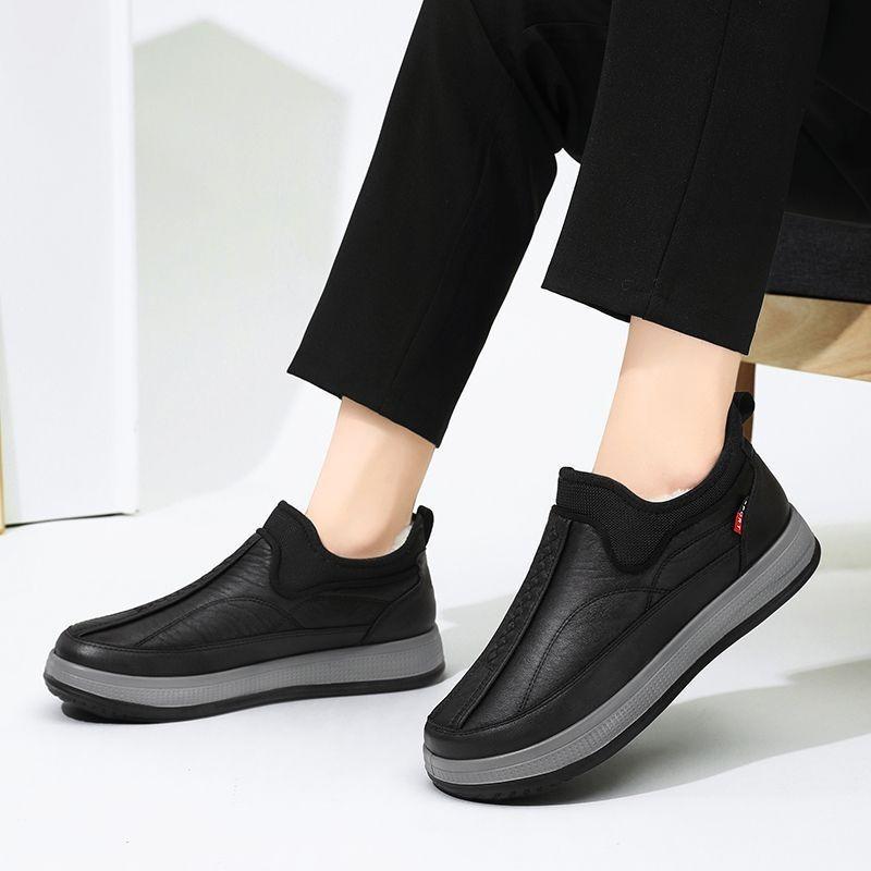 Cotton shoes men's new winter leather men's shoes piled thickened waterproof anti-skid middle and old dad shoes