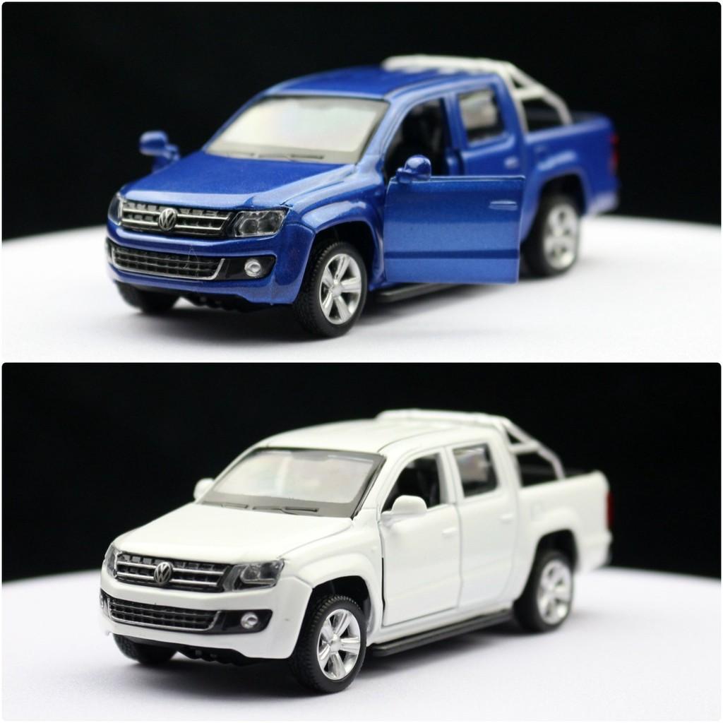 Pickup Car Model Toy With Opening Doors Design For Gift Childrens