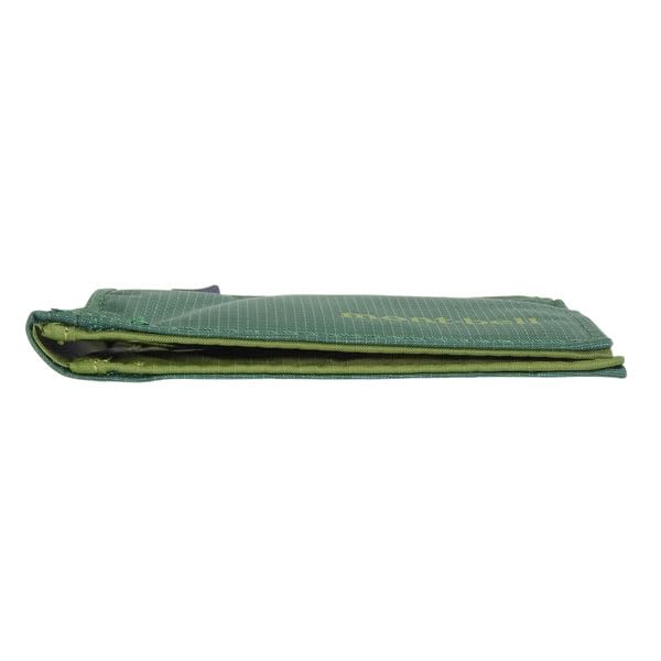 Compact Nylon Flat Wallet Designed to Prevent Cards from Bending [Montbell] Men's Bi-fold Wallet, 1133371, (Green (GN))
