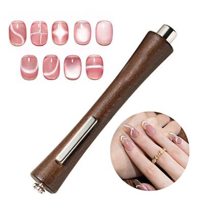 Nail art – Stencil e stampini per unghie