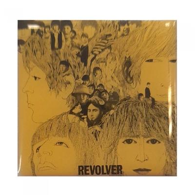 Insigna Revolver