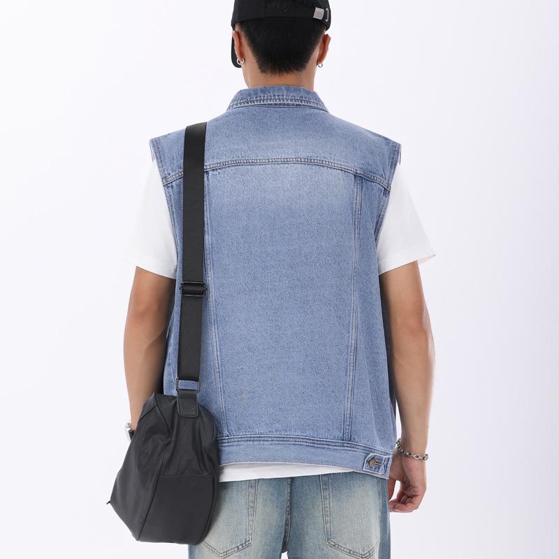Men's Blue Denim Sleeveless Workwear Vest with Multi-Pockets for Spring and Autumn