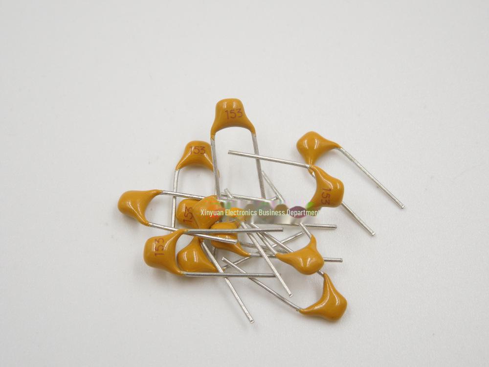 Condensator monolitic ceramic multistrat 153, 0,015 UF, 50 V, pas pin 5,08 mm