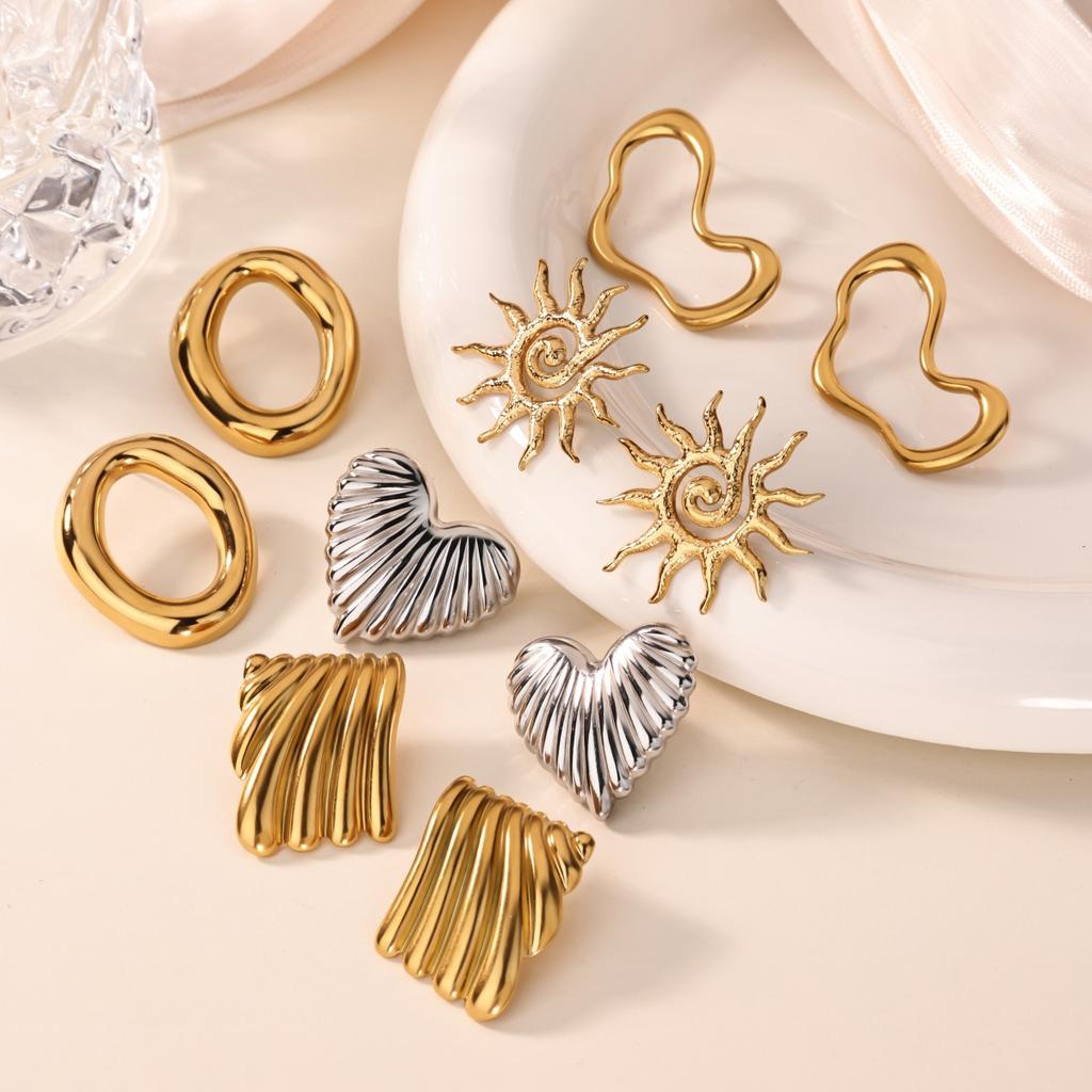 Vintage Metal Style Geometry Earrings For Women Stainless Steel Exaggerate Earring Punk Party Stud Earrings Jewelry Gift 2026