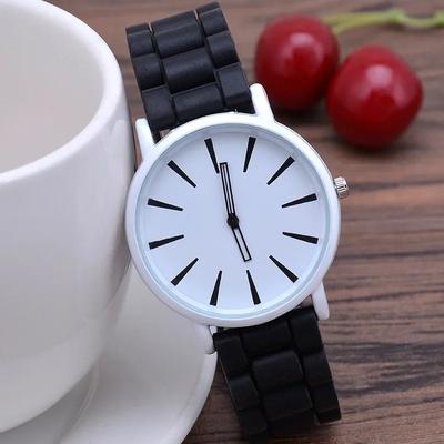 Dameshorloge Mode Simpel Potlood Ontwerp Digitale Kwarts Horloges Casual Gelei Meerkleurig Siliconen Damesklok Dress Polshorloge