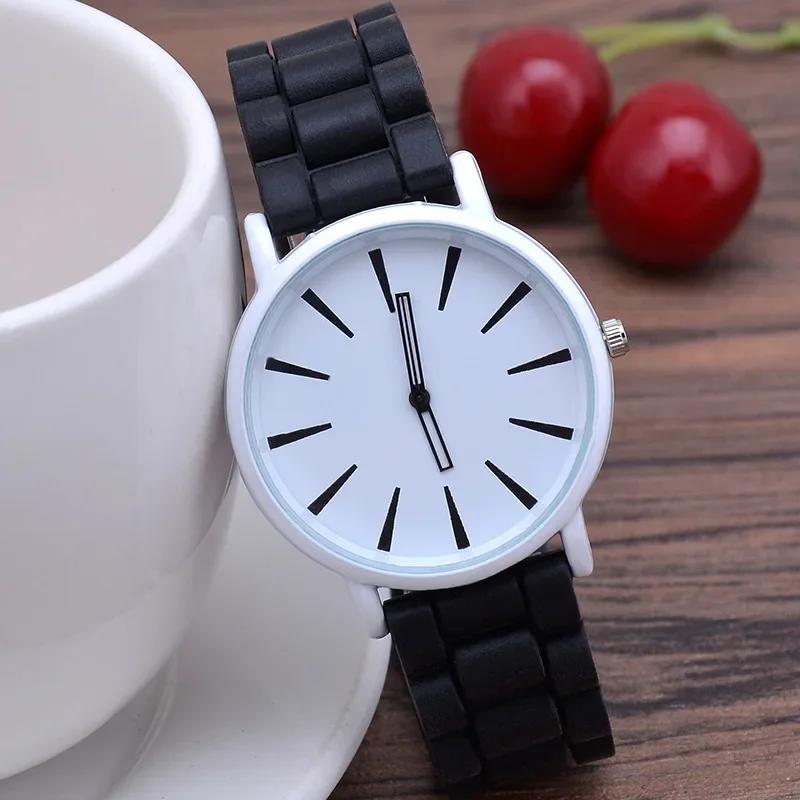 Orologio da Donna Moda Semplice Design Matita Orologi Digitali al Quarzo Casual Gelatina Multicolore Silicone Orologio da Donna Orologio da Polso da Vestito