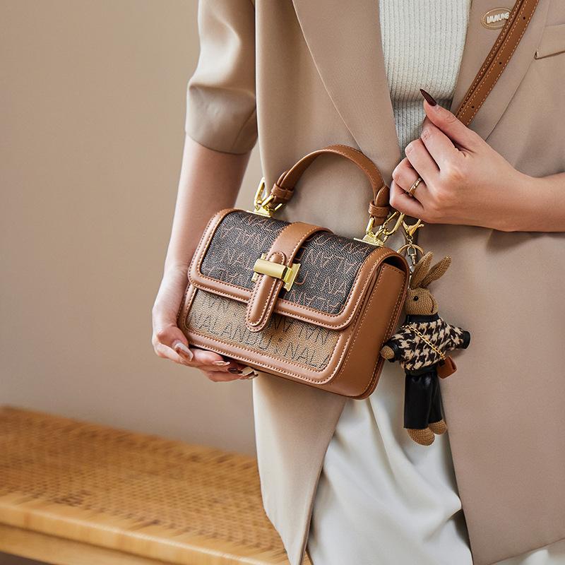 Pani. Torba Qiao dla Kobiet 2025 Nowy Model Damska Torba Crossbody Wysokiej klasy Modna Torebka Torba dla Mamy Monogram Torba Damska na Jedno Ramię