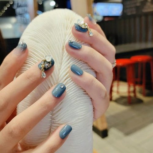 Daisy Blue Big Stone Nail Tip Sticker