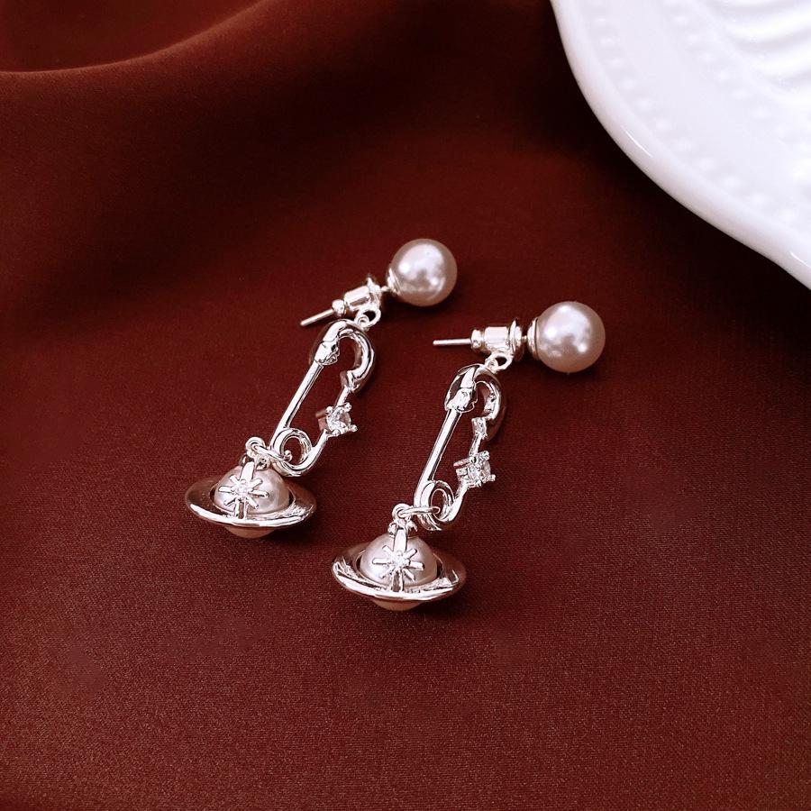 

French Retro Zircon Pearl Earrings Necklace Light Luxury Court Style Sweater Chain Exquisite Versatile Jewelry Set Niche