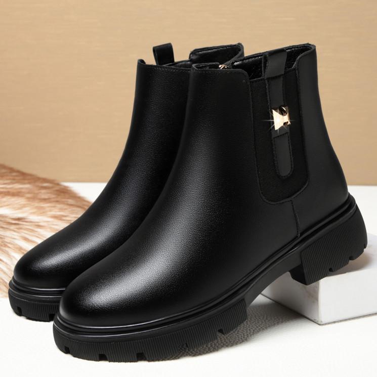 Mom Cotton Shoes Thick Heel Women's Cotton Leather Shoes Soft Sole Middle Heel Short Boots Non-slip    and Elderly Women's Shoes Cotton Boots