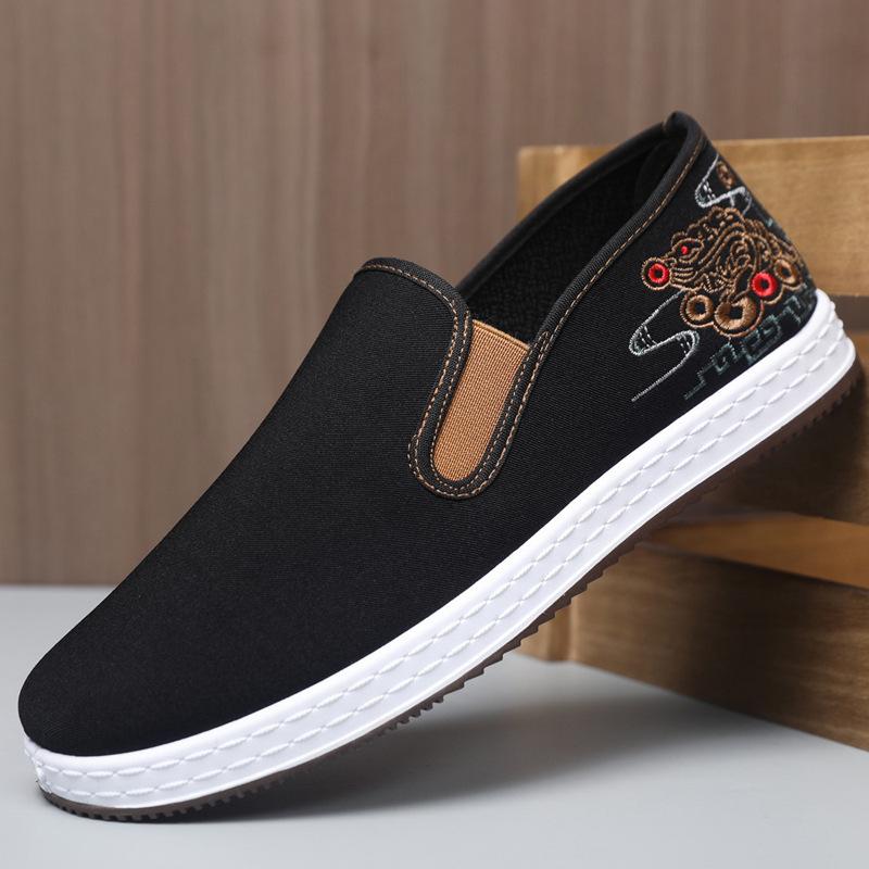 

Весенне-осенняя новая мужская обувь в китайском стиле, вышитые мужские парусиновые туфли, утолщенные мужские тканевые туфли на плоской подошве 39