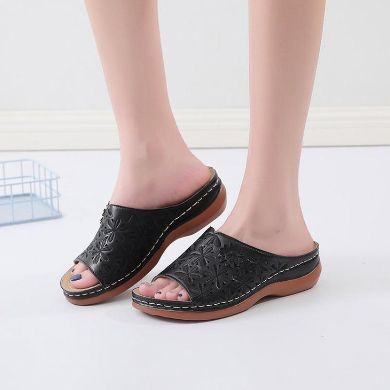 New large size round head retro solid color women's sandals hollowed out and comfortable wedge heels slippers