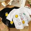 Trendiges Kinder-Baumwoll-T-Shirt mit Cartoon-Lächeln - Sommerstil