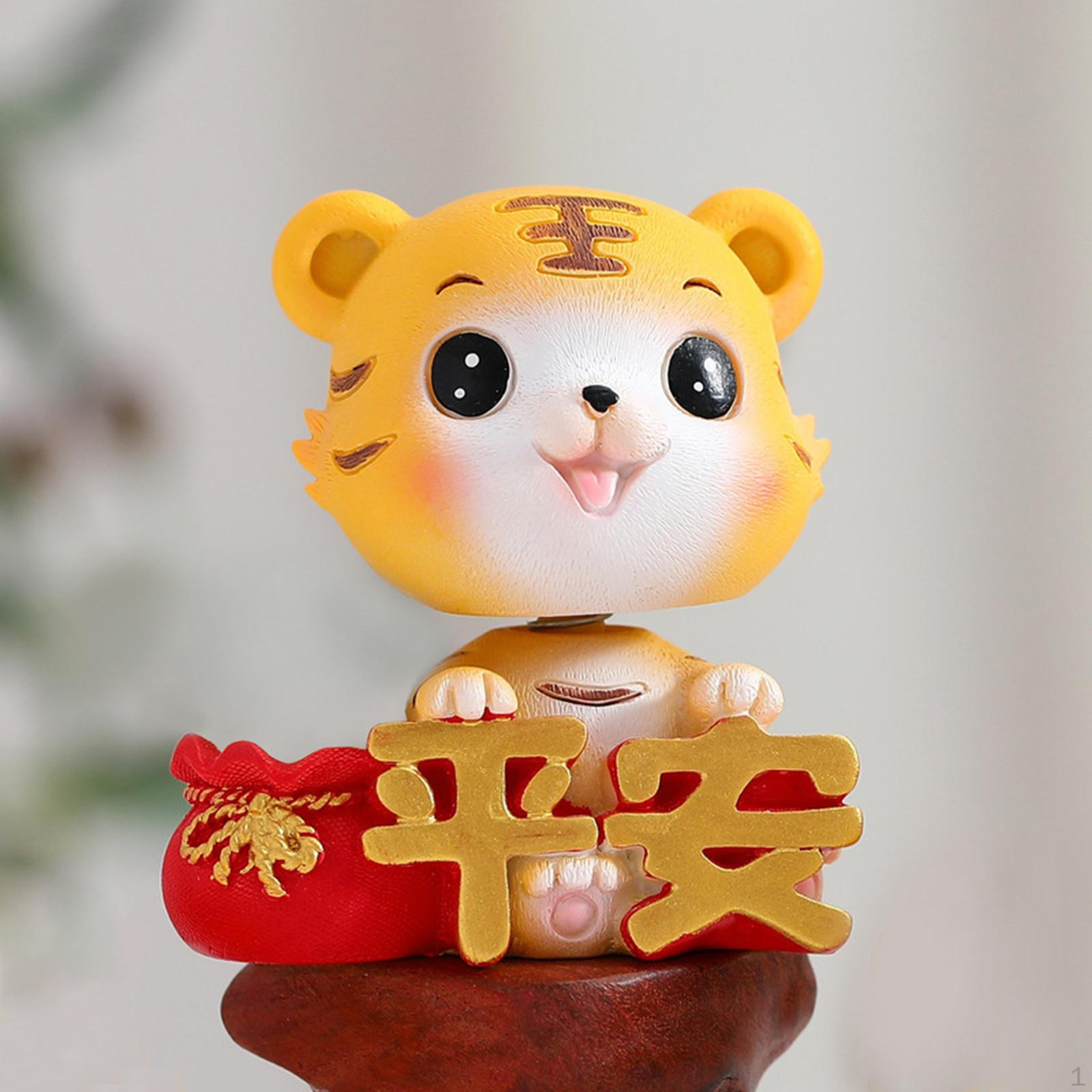 Adorable Small Tigers Figurine Resin Crafts Sculpture Statue Ornament Animal Figure Model for Car Safeness