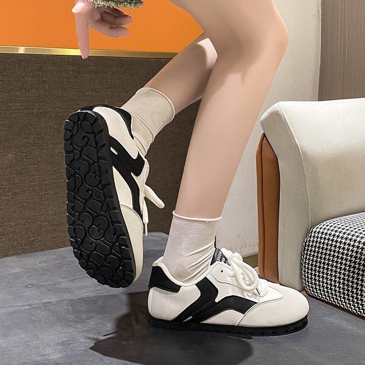 Academy Style Retro German Training Shoes Women's Autumn 2024 New Flat-soled Soft-soled Lightweight Puff Shoes Casual Sports Shoes