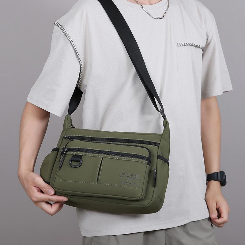 Multi-Zipper Pocket Men Shoulder Crossbody Bag with Bottler Holder Large Space Casual Messenger Bag for Outdoor Daily Use