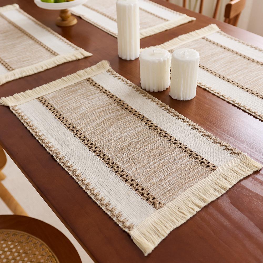 Cotton and linen style placemat tassel color matching woven table flag American country farmhouse holiday party decoration table mat